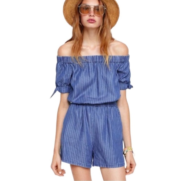 Zara Chambray Blue White Striped Off Shoulder Elastic Waist Romper Tencel Small - Picture 1 of 8